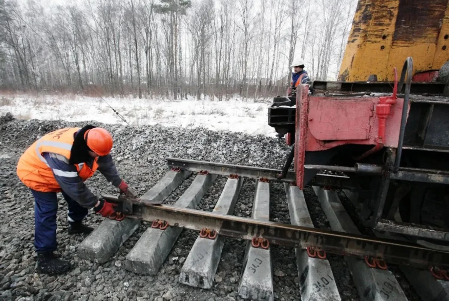 Уряд рф заморожує будівництво залізниці в Арктиці на понад 10 млрд доларів: стали відомі причини