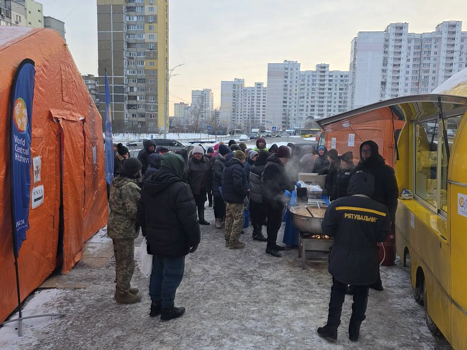 Понад 1,3 тис. багатоповерхівок у Києві залишаються без тепла - мер