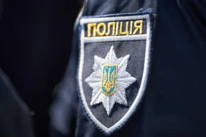 У Вінниці чоловік стріляв в групу оповіщення: правоохоронці шукають стрільця