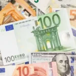 Курс валют на 26 березня: долар та євро синхронно дешевшають