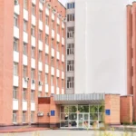 У Дніпрі розслідують скандал із курсантом, який сфотографувався біля тіла загиблої дівчини