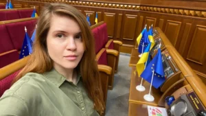 Проти Безуглої відкрили справу, зокрема, за фактом держзради