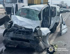 У Києві смертельна ДТП на Кільцевій дорозі - авто виїхало на зустрічну