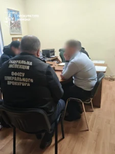 На Київщині викрили двох прокурорів, які за 50 тис. доларів пропонували підприємцю