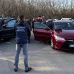 Продавали інвалідність за 13 000 доларів - на Полтавщині затримали лікаря і двох посередників