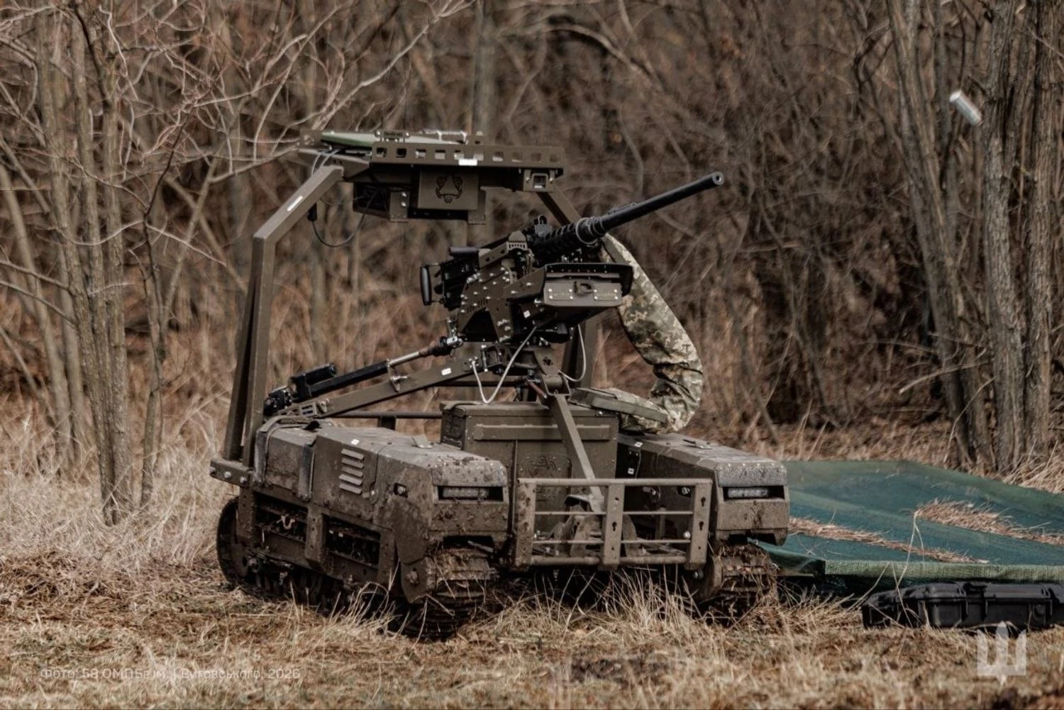 На фронті відбулось понад 80 бойових зіткнень, ворог активно діє на трьох напрямках - Генштаб