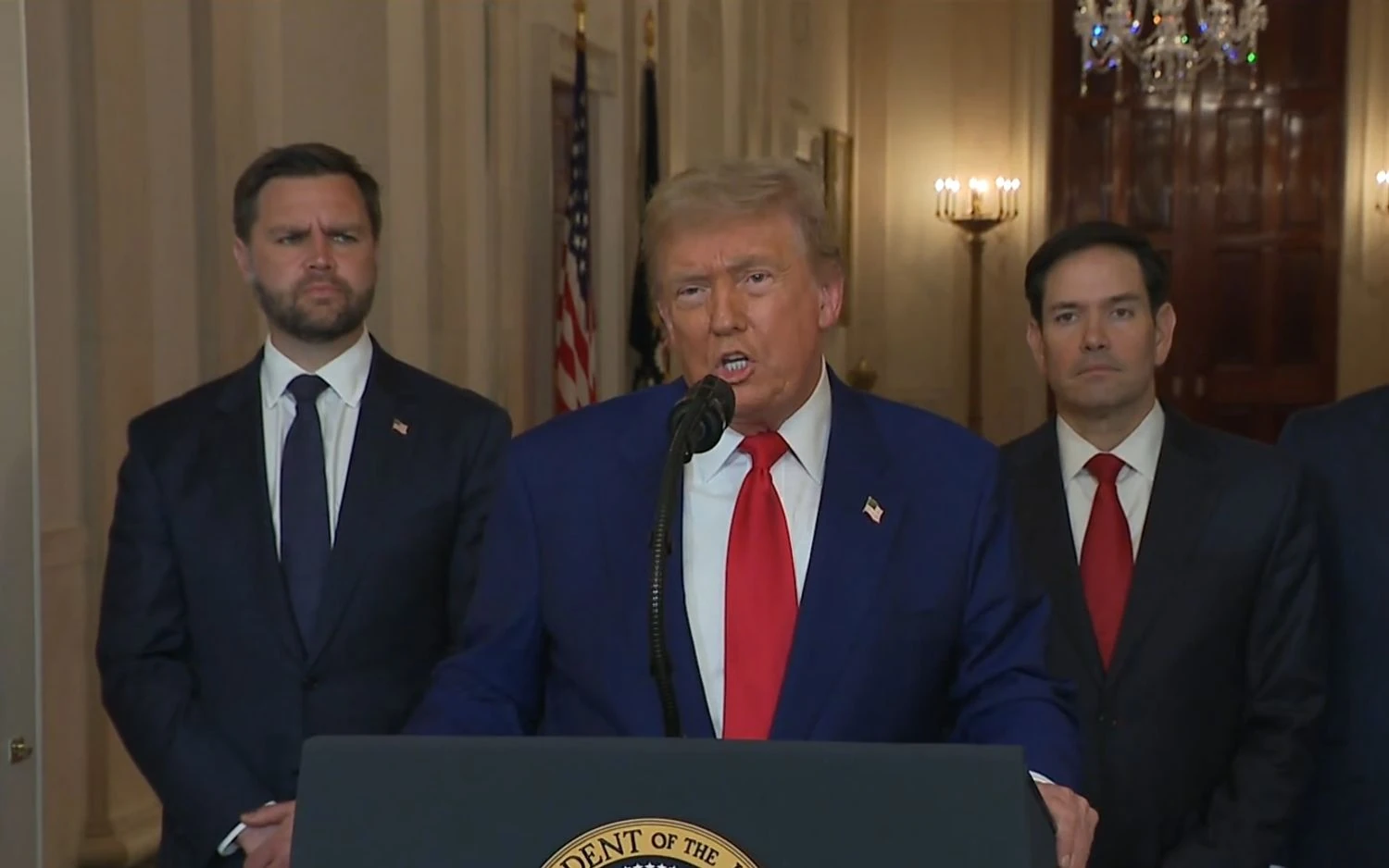 Трамп скликав термінову нараду через загрозу війни з Іраном - ЗМІ