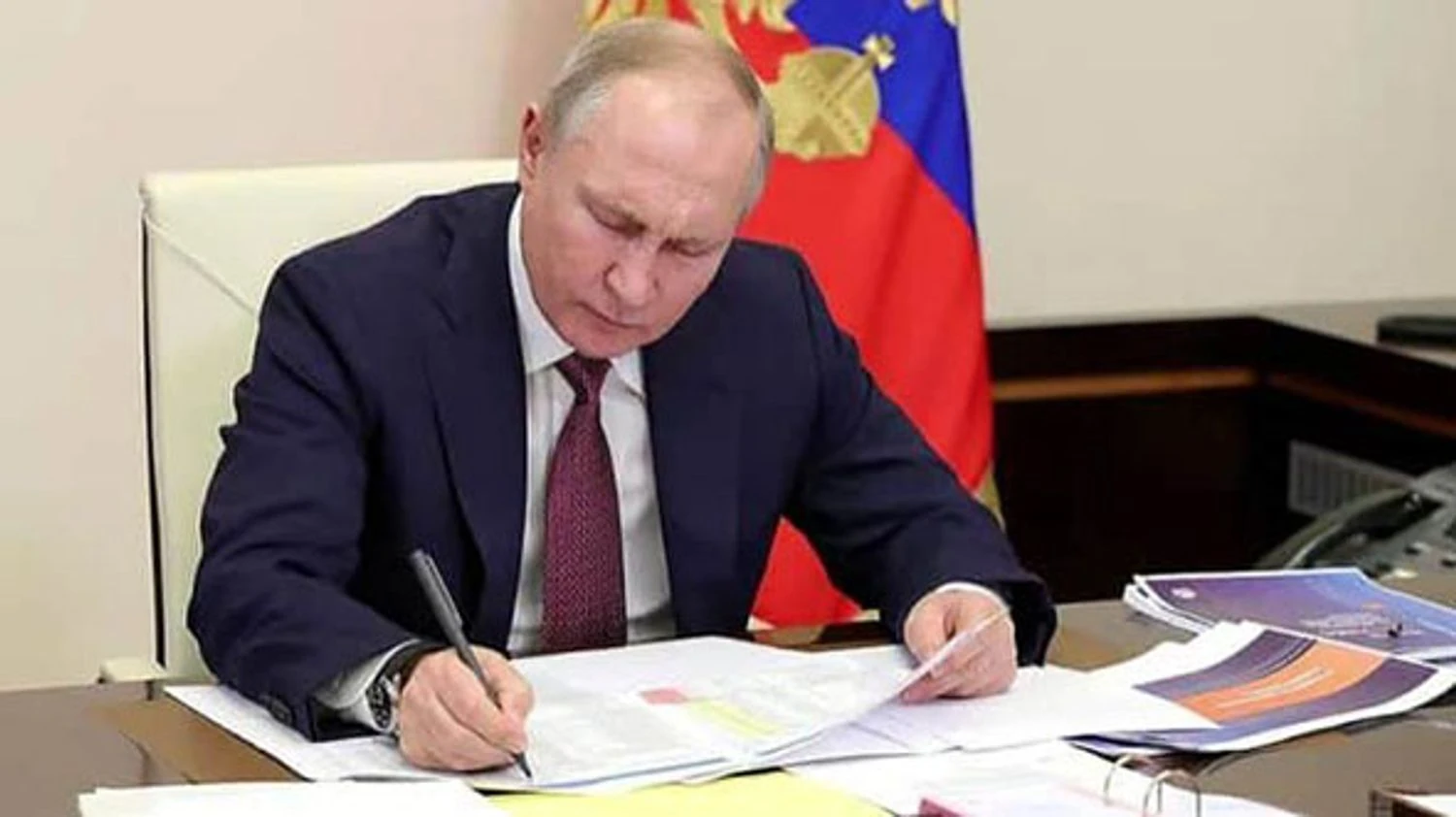 "путін може ризикнути всім" - політолог про можливу загальну мобілізацію в рф