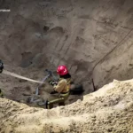 На Хмельниччині чоловіка на смерть засипало землею під час копання криниці