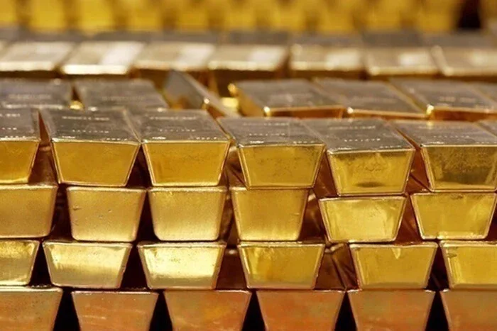 росія почала розпродавати золото через дефіцит бюджету – розвідка