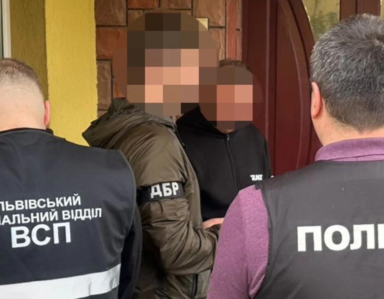 На Львівщині посадовець за 12 000 доларів обіцяв