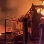 Масована атака шахедів на Конотоп: троє постраждалих, частина багатоповерхівки зруйнована