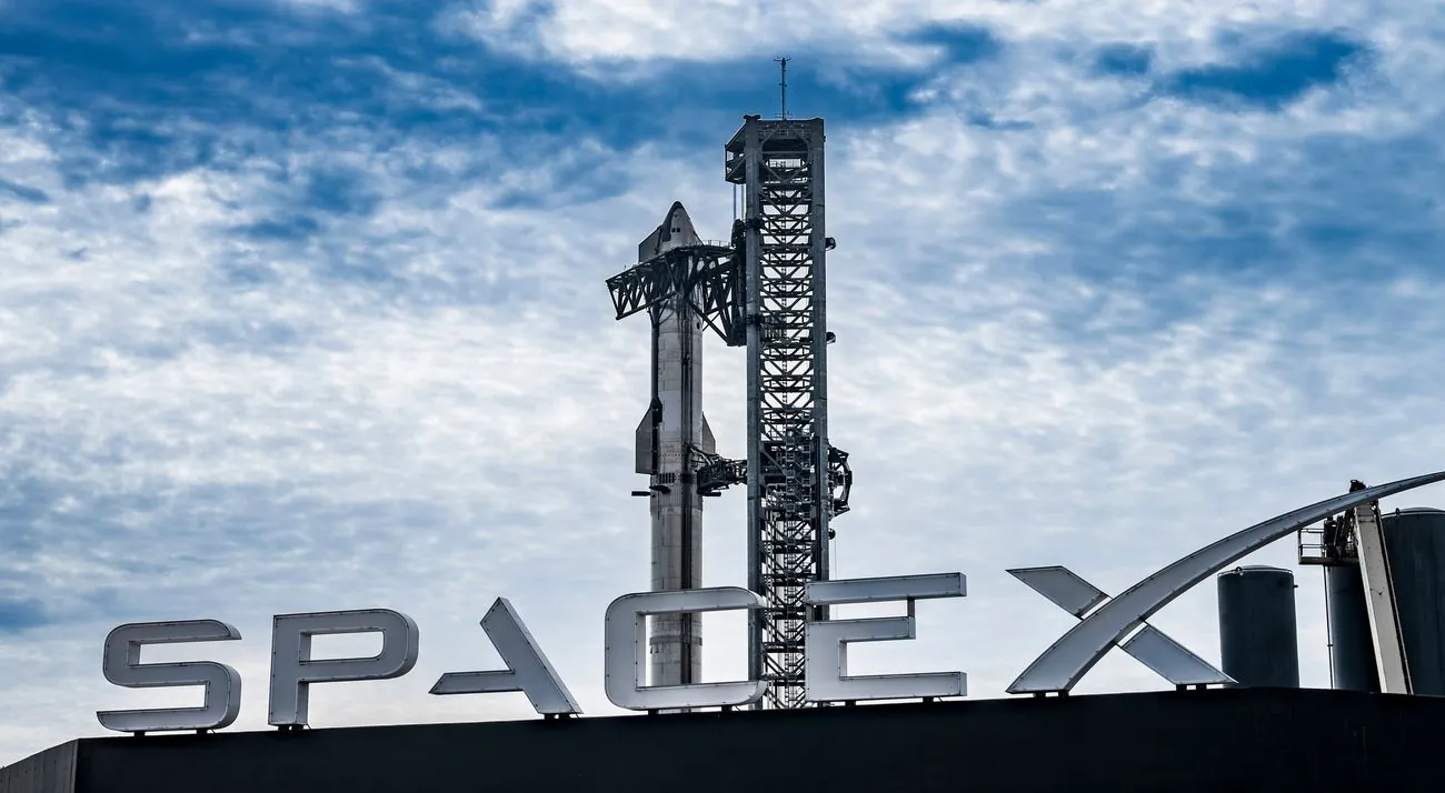 SpaceX відступила від традицій на IPO з ціною за акцію - Reuters