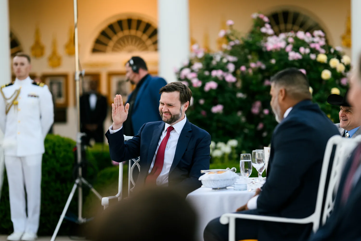 Венс визнав, що інтереси США та Ізраїлю щодо Ірану можуть