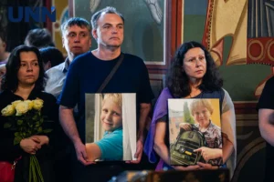 У столиці попрощалися із загиблим у страшній ДТП 12-річним хлопчиком