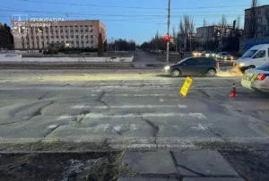 У лікарні помер 12-річний хлопчик, якого у лютому збила на переході суддя в Кривому Розі