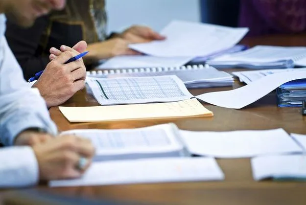 В Україні звільнили від перевірок підприємства, що постраждали від ударів рф