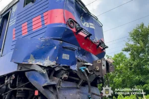 ДТП із поїздом та автобусом біля Рівного: кількість постраждалих зросла до 11, розпочато розслідування