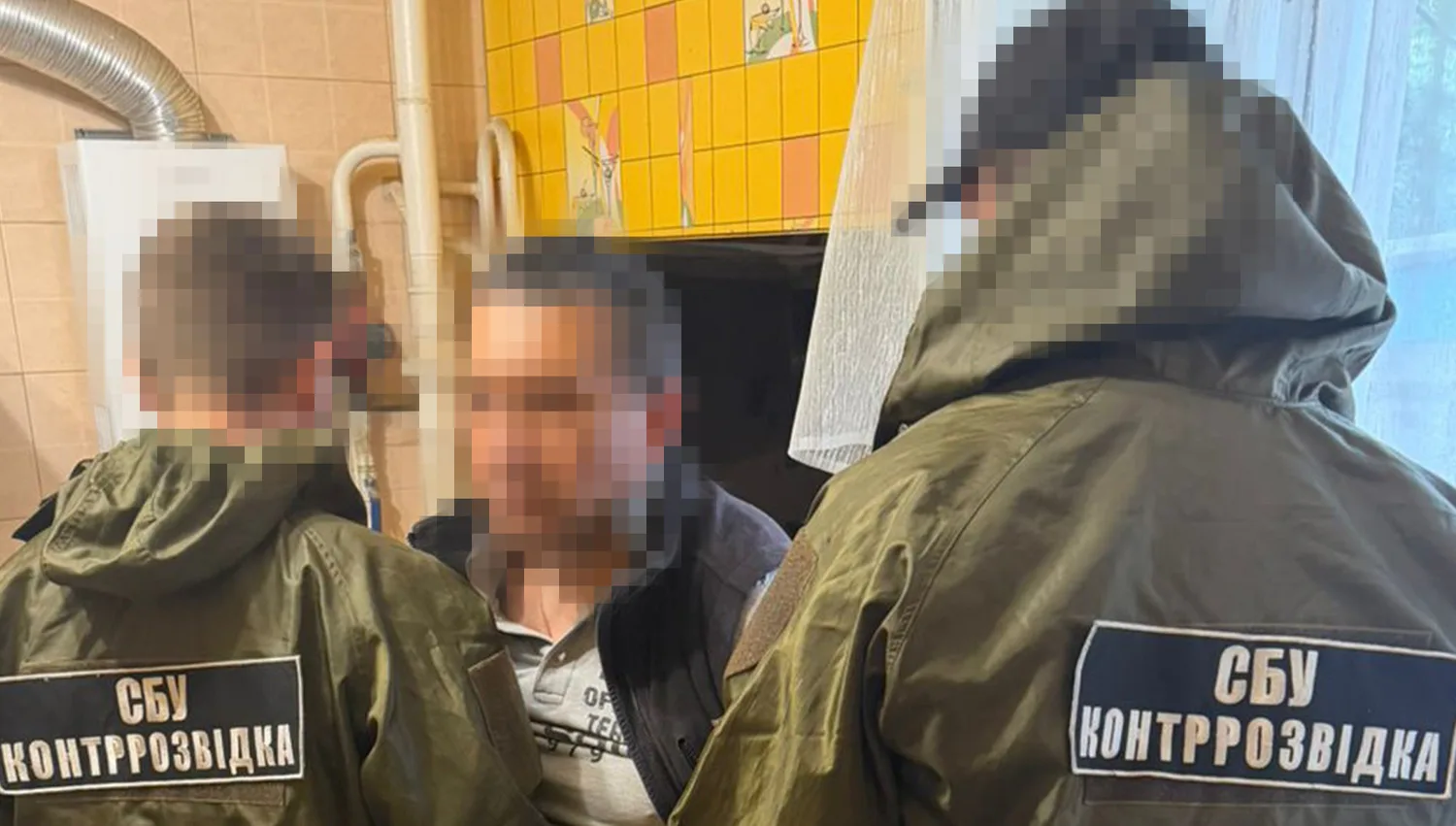 Коригував обстріли Слов