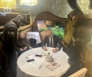 У Києві судитимуть очільника неіснуючої партії, який за $160 тис. обіцяв чоловіку депутатство