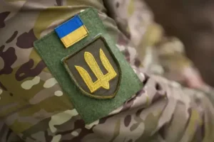 На Хмельниччині ТЦК прикували людину до авто - реакція Лубінця не забарилась