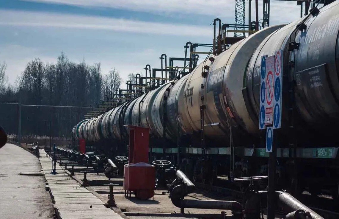 росія продовжила заборону експорту бензину до кінця січня 2027 року